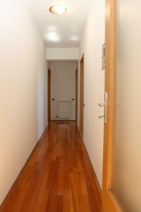 Peaceful Apartment Ankaran Sp Екстер'єр фото