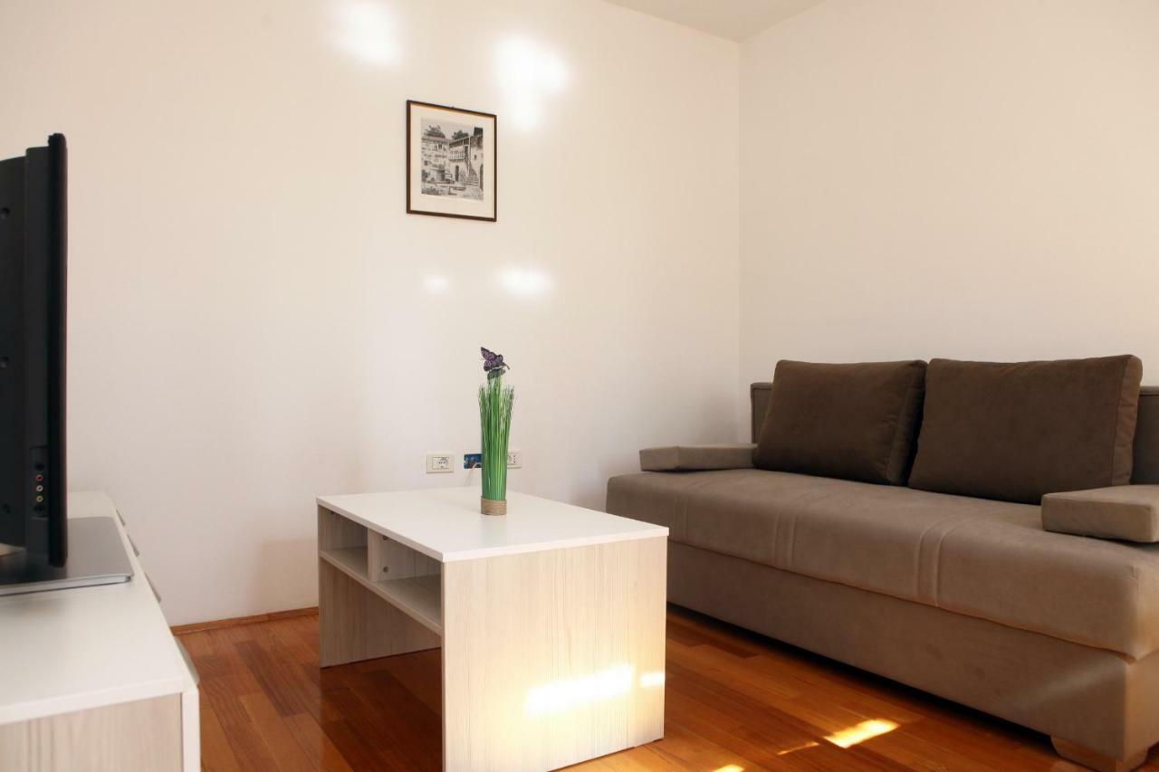 Peaceful Apartment Ankaran Sp Екстер'єр фото