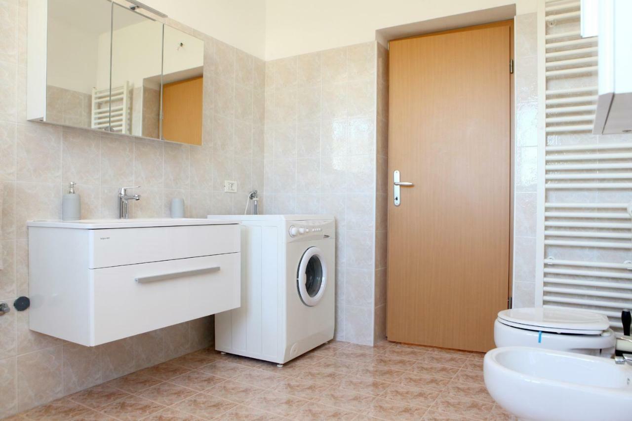 Peaceful Apartment Ankaran Sp Екстер'єр фото